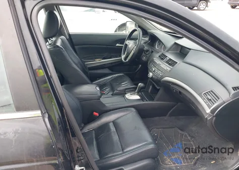 2010 Honda Accord 2.4 Ex-L z USA, uszkodzony, nr VIN 1HGCP2F87AA034239